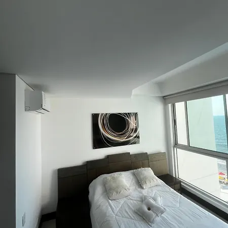 Apartamento Palmetto Eliptic Ocean Front *